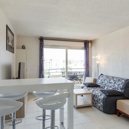 Appartement Bright With Swimming-pool In Juan-les-pinsantibesgolfe-juan Antibes